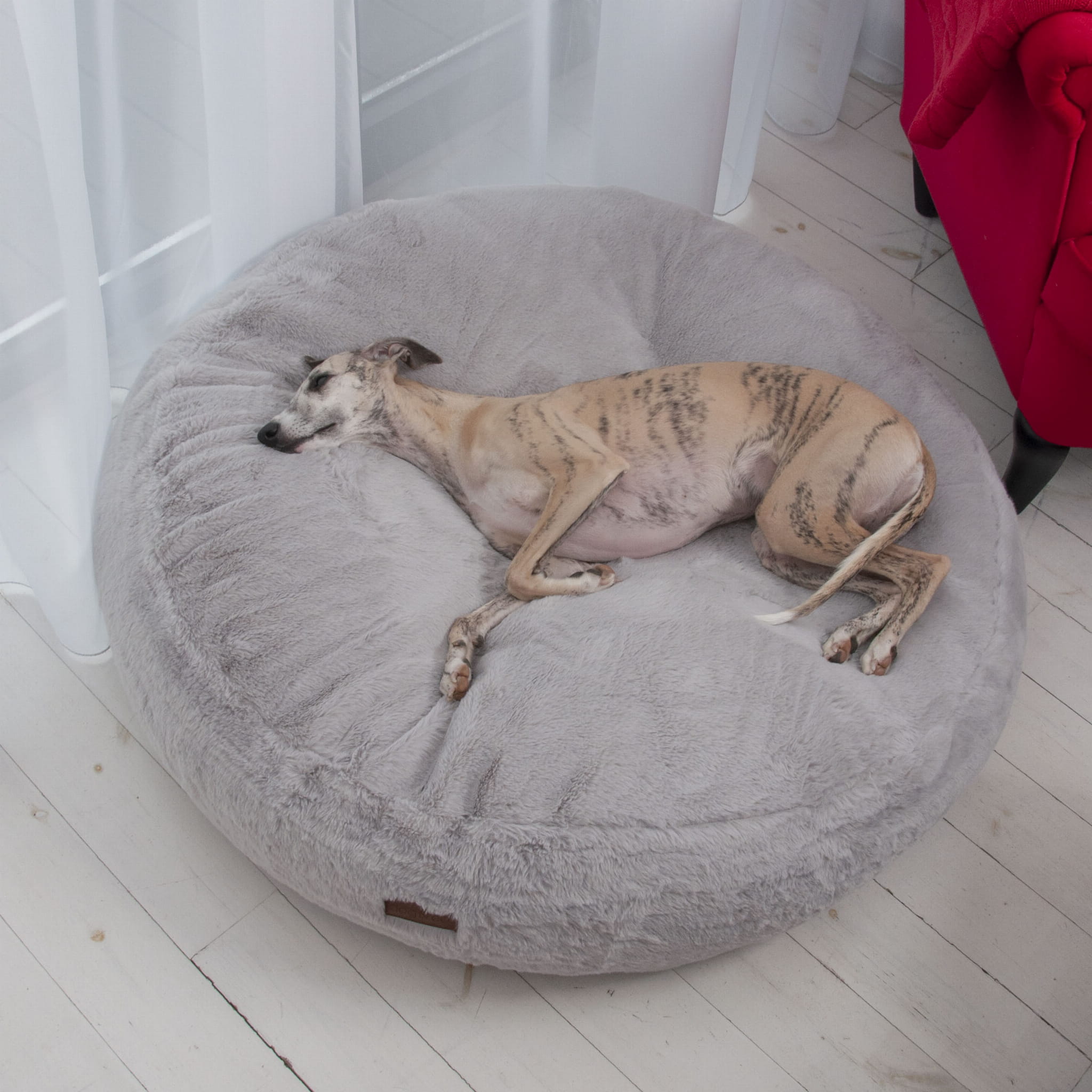 Dogco Pouf – Gray Shaggy | Round Dog Pouf Bed