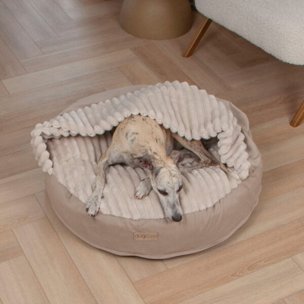 Dogco Nest – Cream Pie | Covered Dog Cave Bed