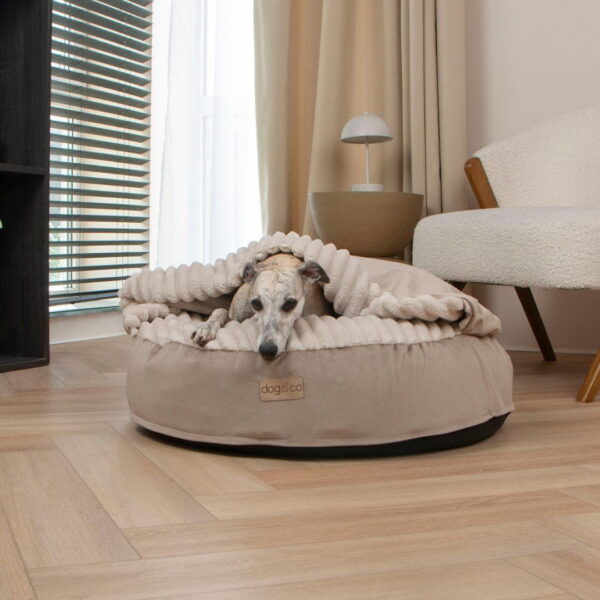 Dogco Nest – Cream Pie | Covered Dog Cave Bed