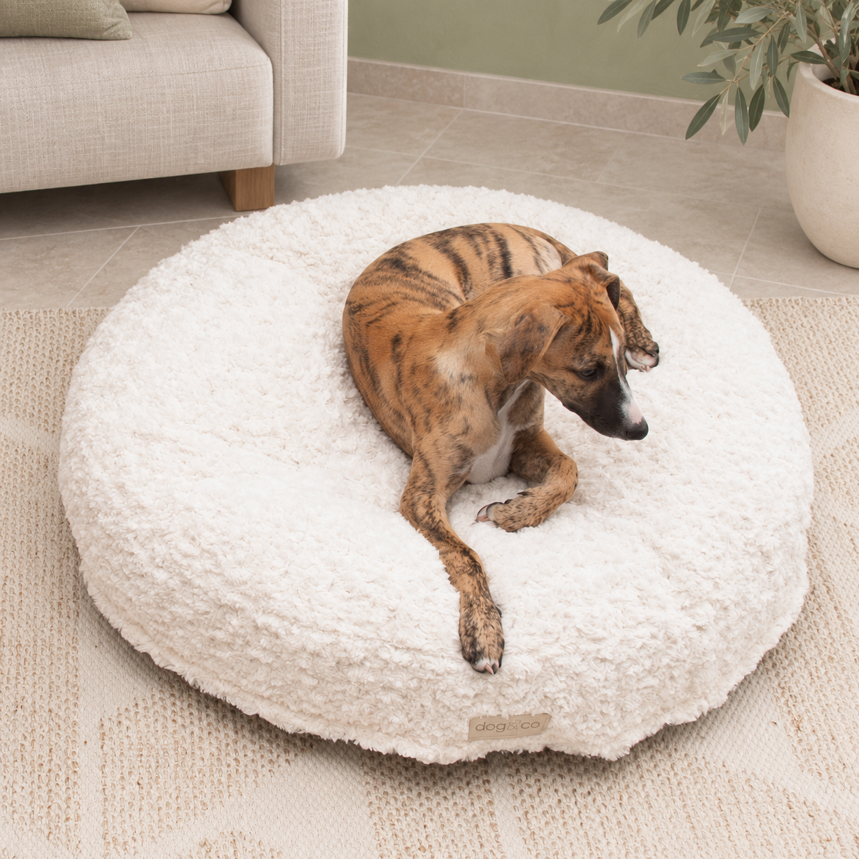 Dogco Pouf – Cream Roses | Round Dog Pouf Bed