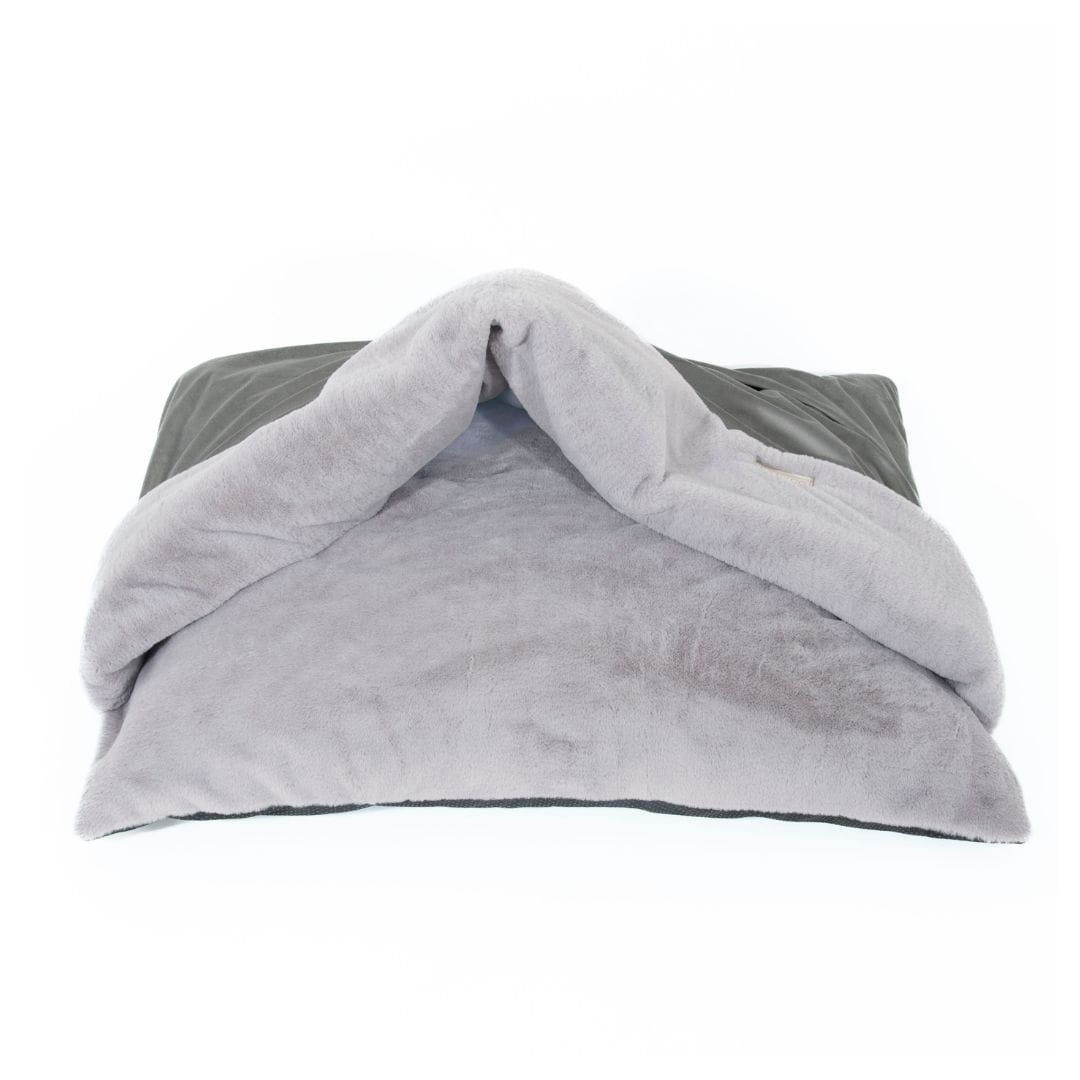 Dogco Nest – Steel Grey | Covered Cave Bed with Blanket - Image 4