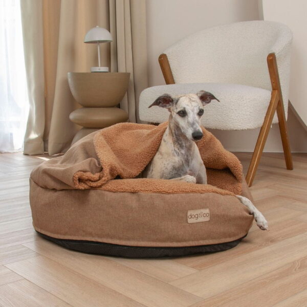 Dogco Nest – Toffi | Covered Cave Bed with Blanket
